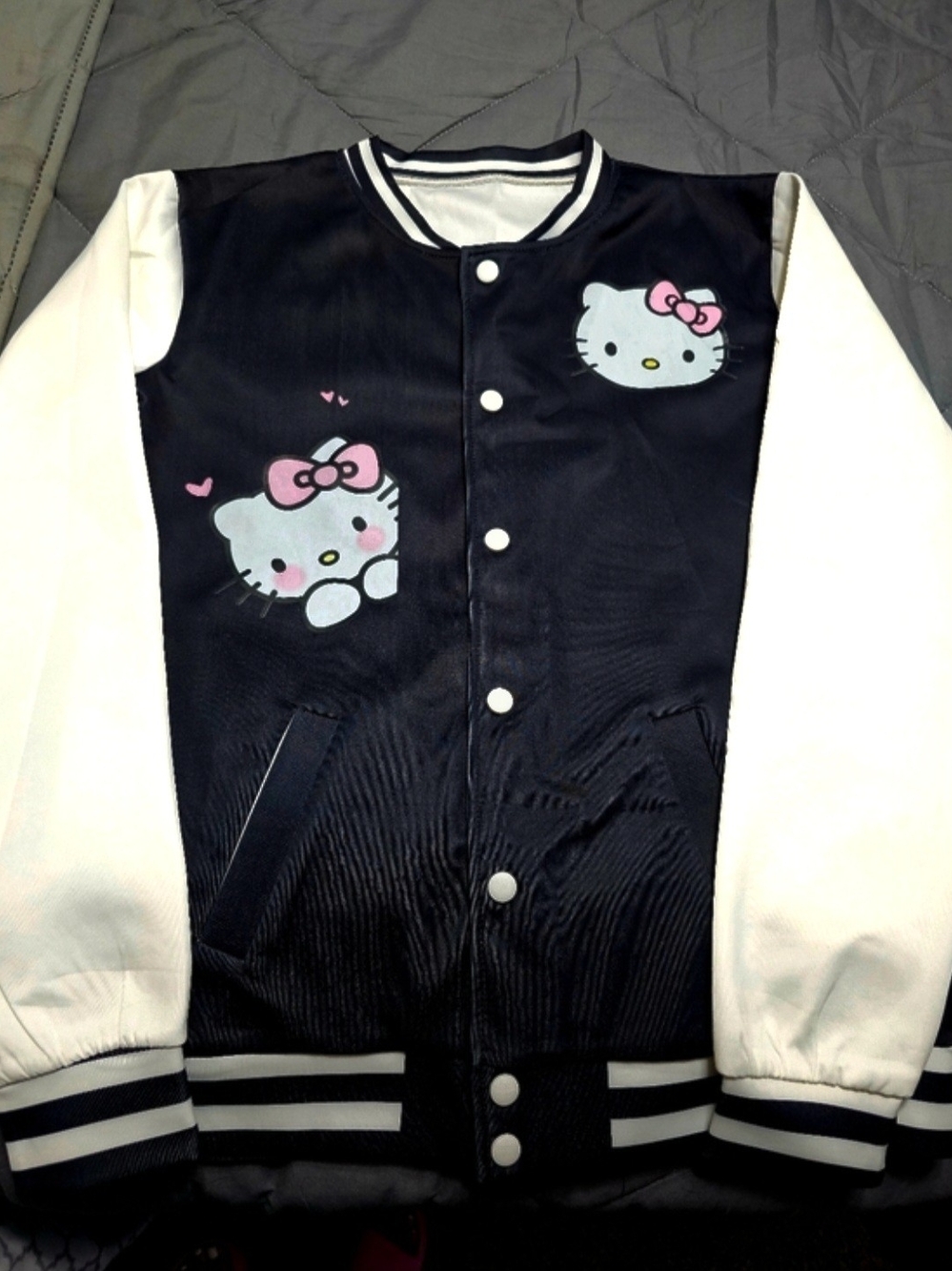 Black & White Varsity With HELLO KITTY Womens Size Xl But Fits Like Large New - Picture 4 of 8